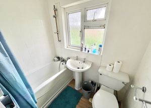 Bathroom - click for photo gallery